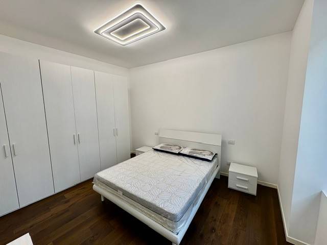 Camera da letto - Bilocale via Alessandro Volta 19, San Biagio - San Carlo, Monza
