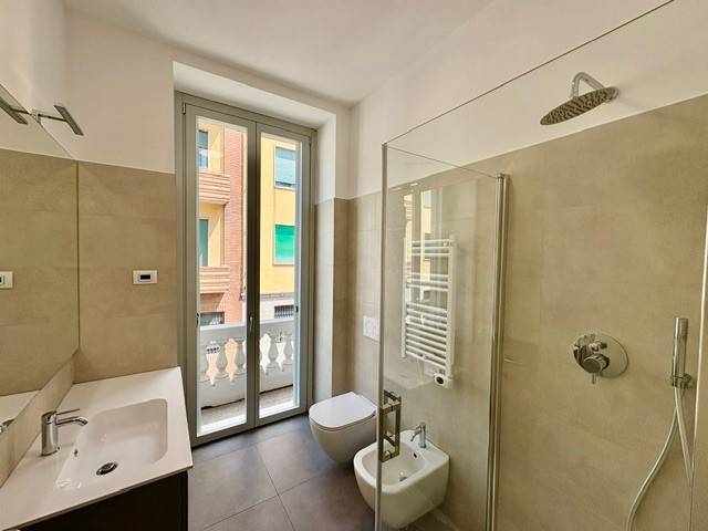 Bagno - Bilocale via Alessandro Volta 19, San Biagio - San Carlo, Monza