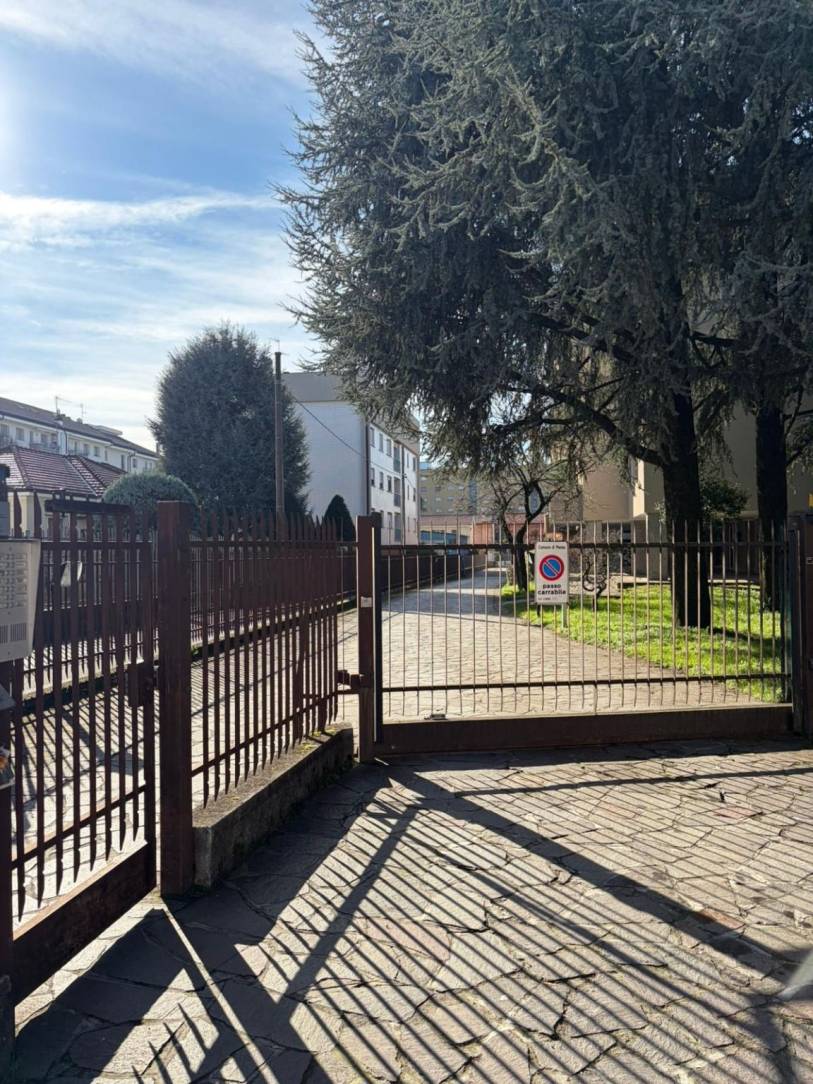 Zona - Bilocale viale Libertà 128, Via Lecco - Viale Libertà, Monza