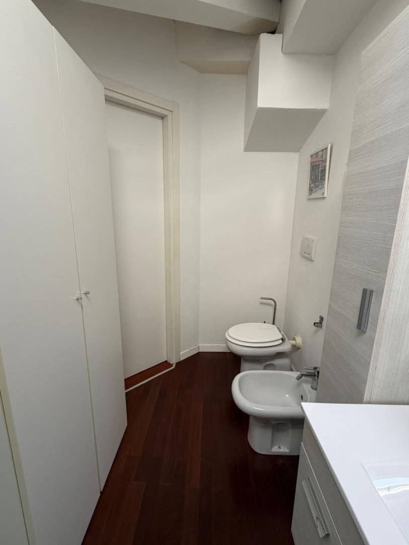Bagno - Bilocale viale Libertà 128, Via Lecco - Viale Libertà, Monza