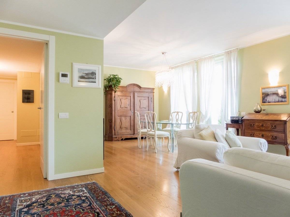 Ingresso - Quadrilocale viale della Vittoria 44, Villasanta