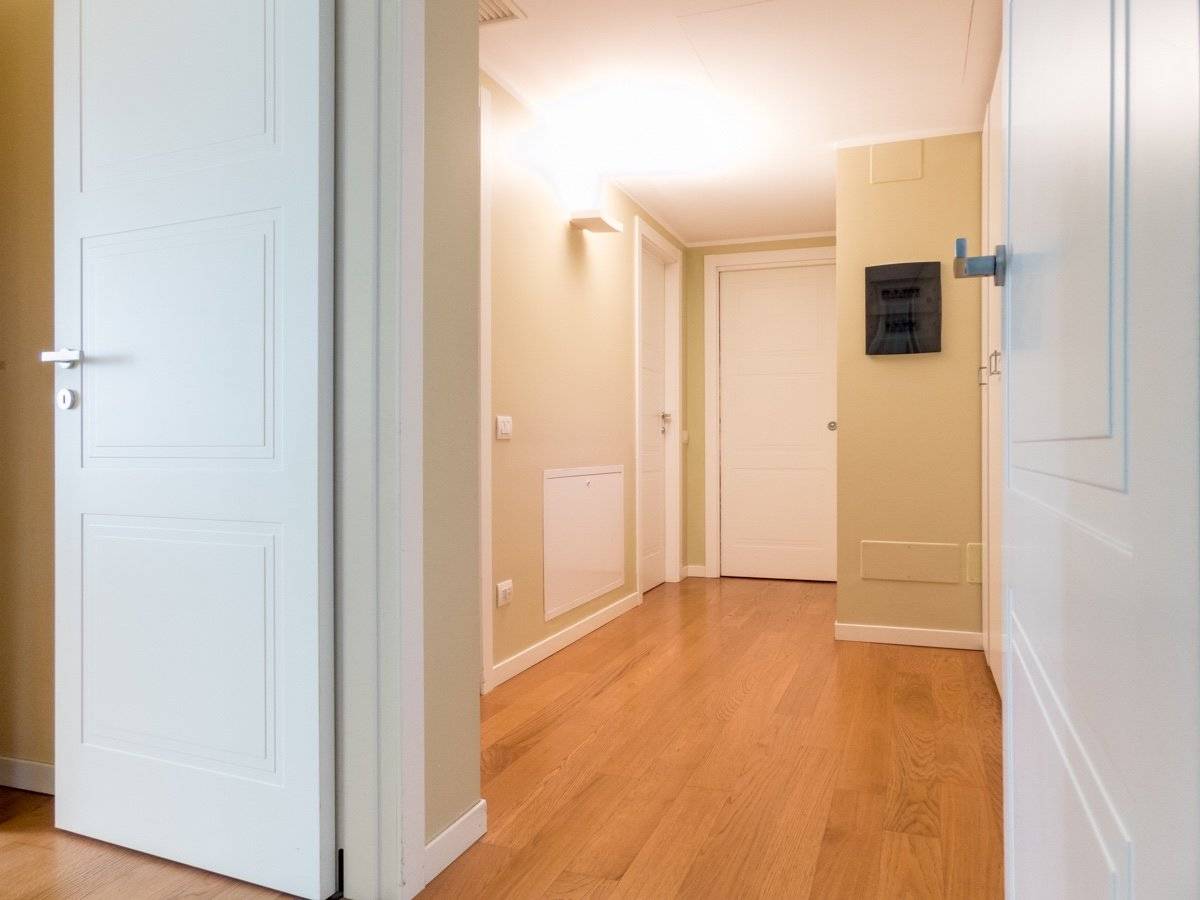 Disimpegno - Quadrilocale viale della Vittoria 44, Villasanta